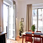Casa Mia Ai Spagnoli 2 شقة *