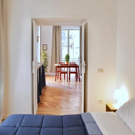 Casa Mia Ai Spagnoli 2 شقة نابولي