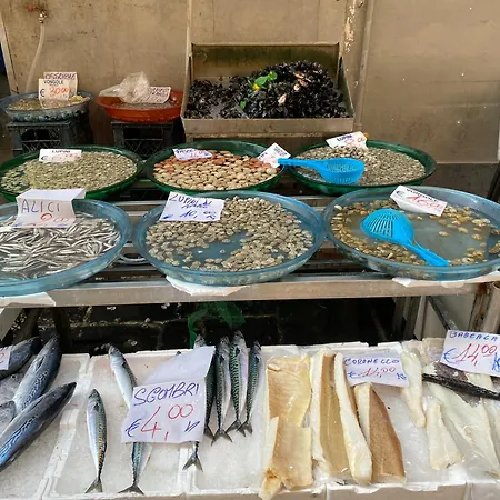 Casa Mia Ai Spagnoli 2 Apartman Nápoly